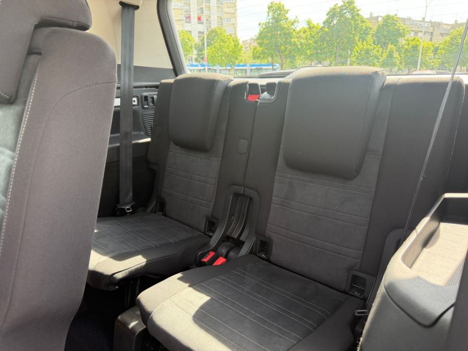 Volkswagen Touran — fotografija 12
